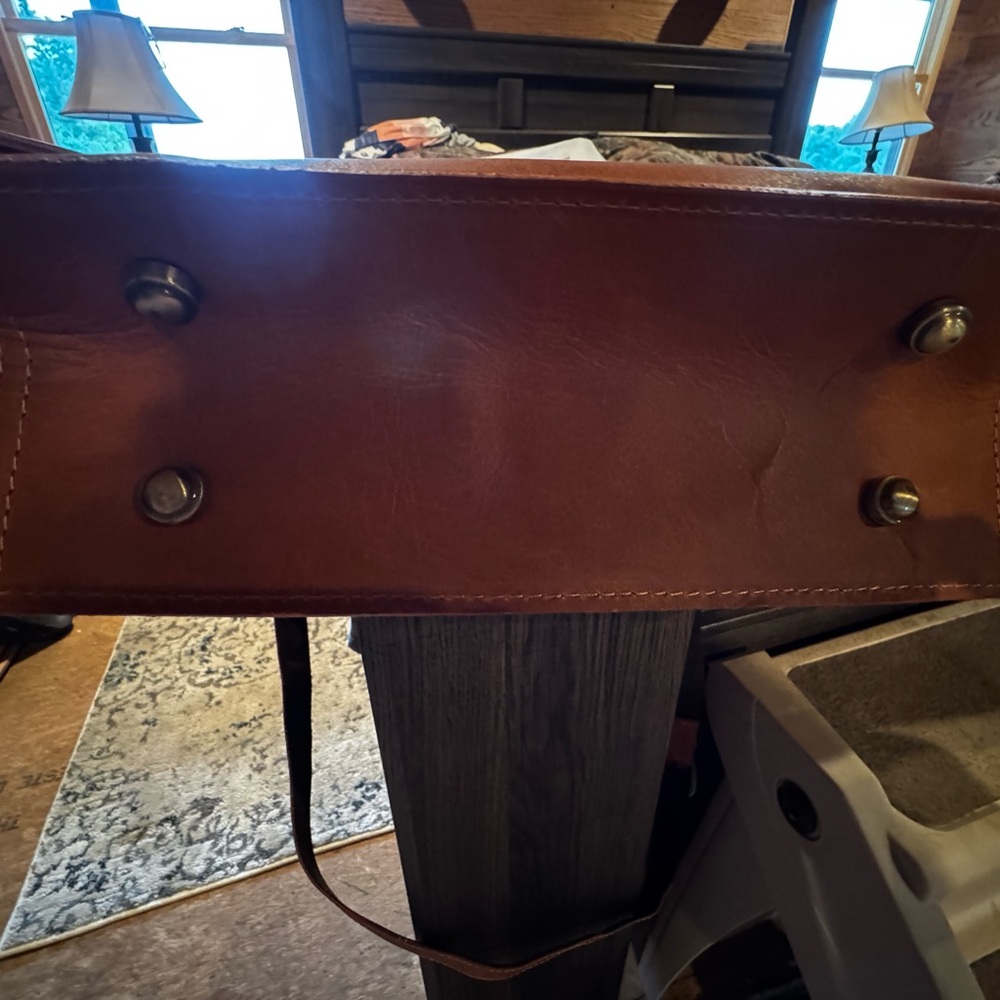 Tannery West Shoulder Bag - Classic Brown - Picture 5 of 7